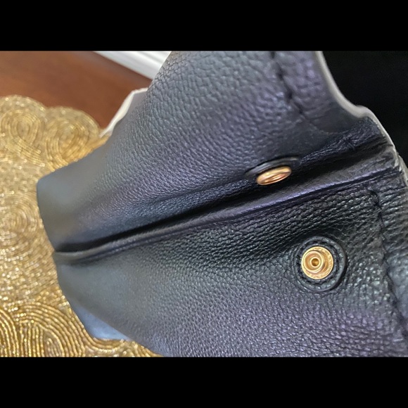 Brand new 🏷Tory Burch Carson tote and wallet🕶🌹 - Picture 5 of 16